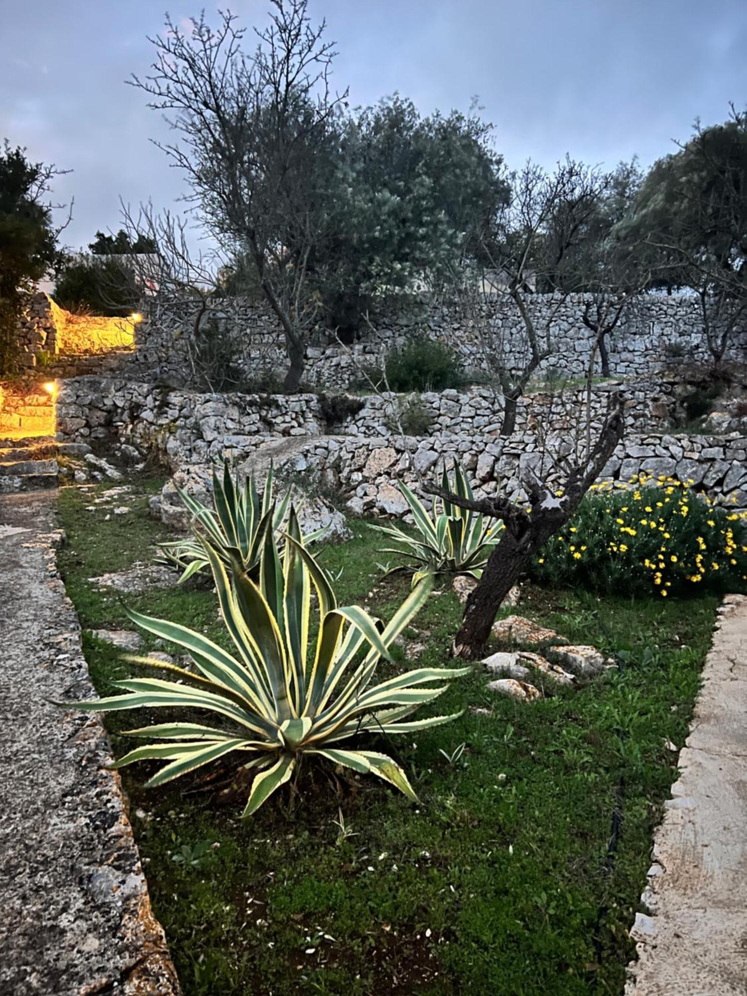 Syconium Trullo And Lamia Gea Charme And History Hotel Ostuni Exterior photo